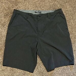 Quiksilver Men's Black Flat Front Shorts